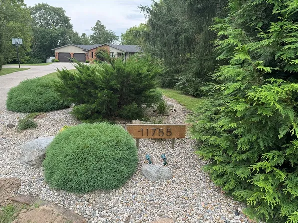 11755 Wabash River Hls, Effingham, IL 62401