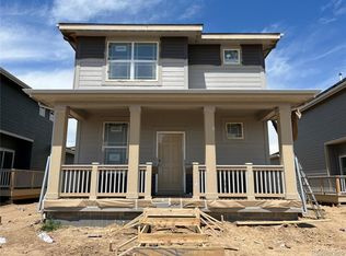 555 Cottonwood Ave, Bennett, CO 80102