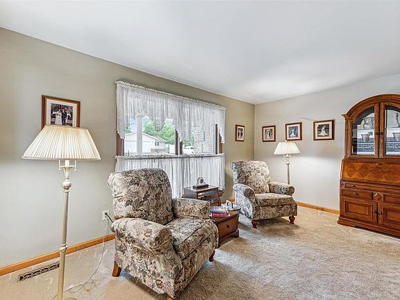 2nd image of 2637 Victron Dr