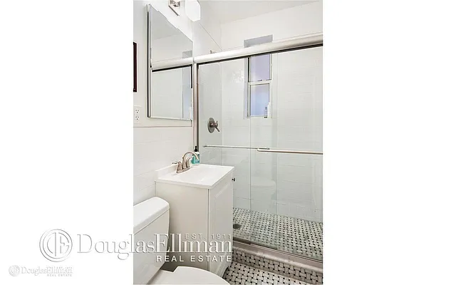 Rented by Douglas Elliman | media 15