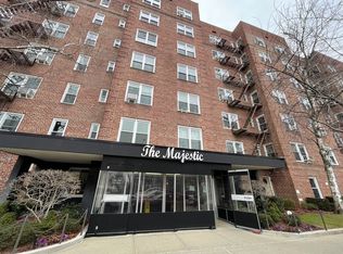110-20 71st Rd #417, Forest Hills, NY 11375