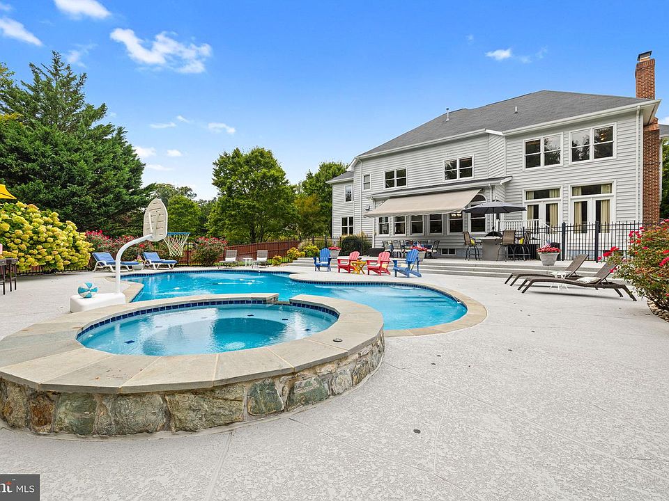 1st image of 7267 Tinsley Way
