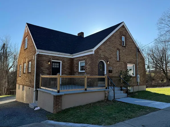 234 Locust Ave, Fairmont, WV 26554