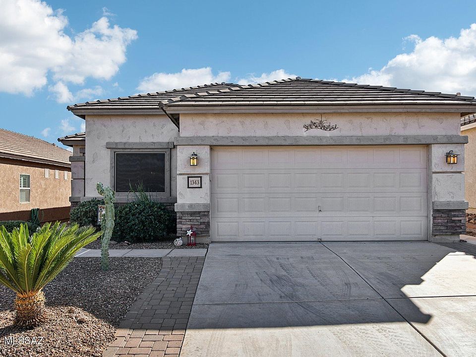1st image of 1343 W Calle Luis Maria