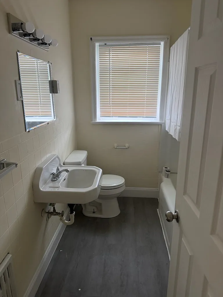 1 bed, $1,150 — Photo 2