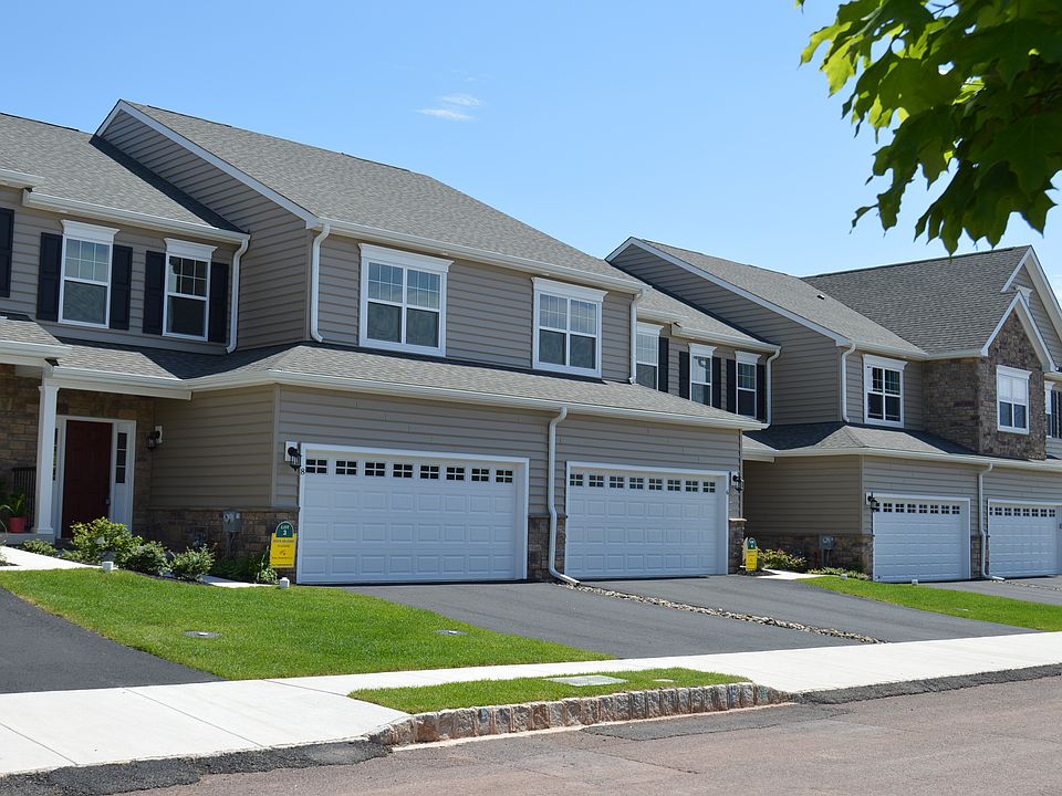8 Aubrey Court Spring-Ford SD