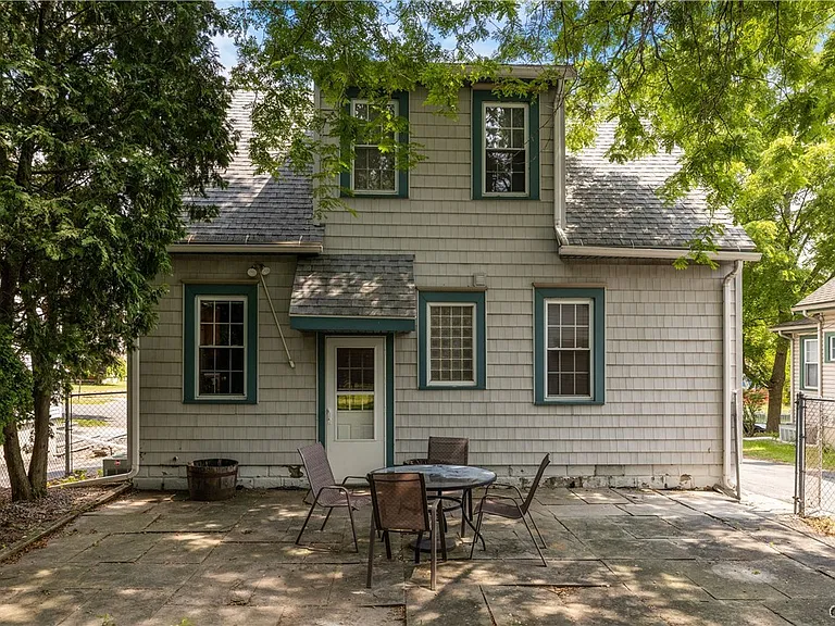 448 Buckingham Ave — Photo 27