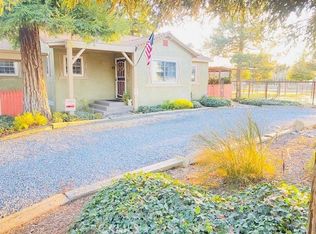 1827 E Oakdale Ave, Tulare, CA 93274