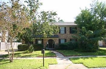 1st image of 8310 Clover Gardens Dr