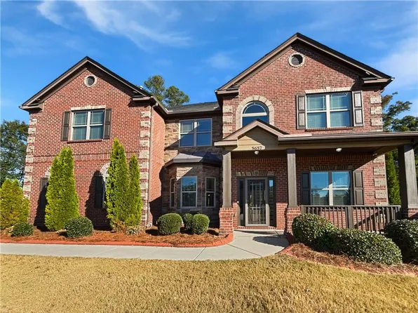 5657 Casa Blanca Ln, Atlanta, GA 30331
