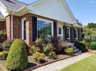 101 W Mountain View Ave, Bluefield, VA 24605