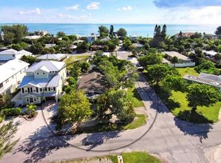 702 Gladiolus St, Anna Maria, FL 34216