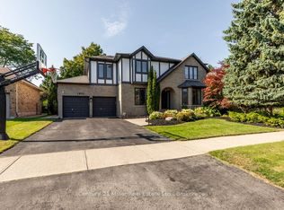 1031 Masters Grn, Oakville, ON L6M 2N8
