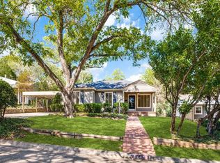 6470 Lindell Ave, Fort Worth, TX 76116