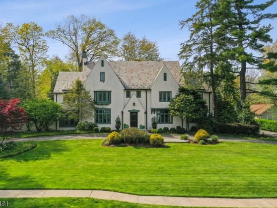 397 Charlton Ave, South Orange, NJ 07079