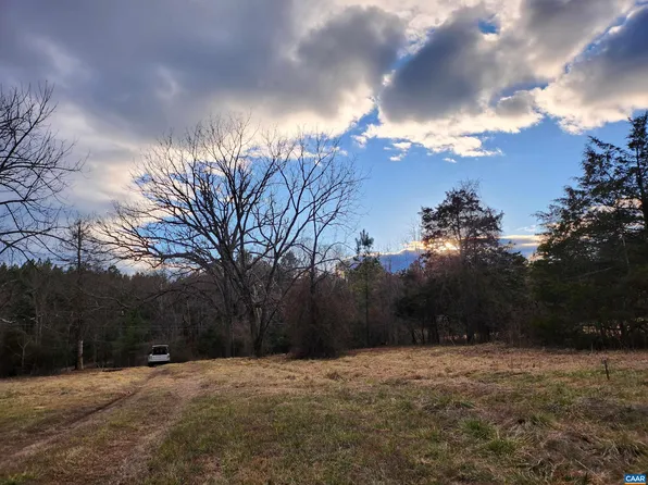 Jefferson Mill Rd, Scottsville, VA 24590