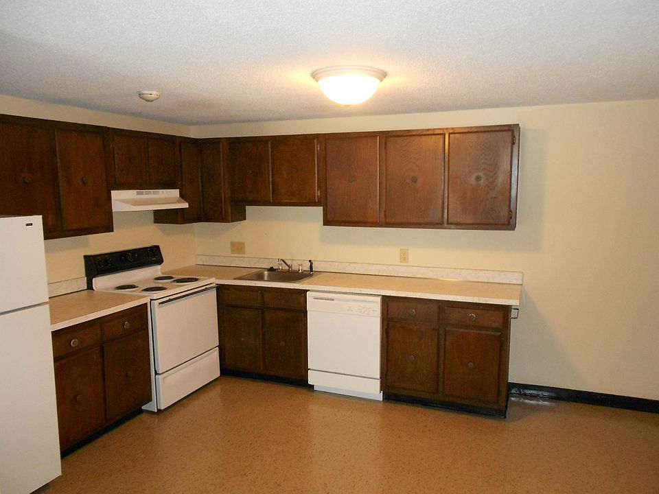 2nd image of 73 Manchester St APT B8