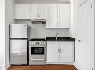 48 Greenwich Ave APT 5D, New York, NY 10011