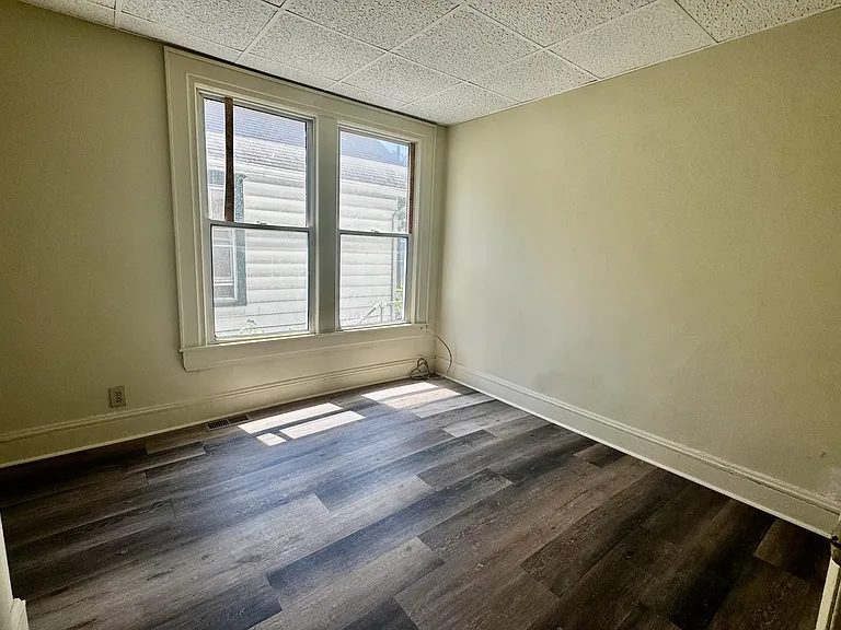 321 Berkeley St #A — Photo 6