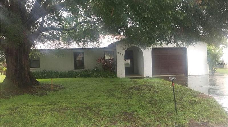 1st image of 935 N 11th St