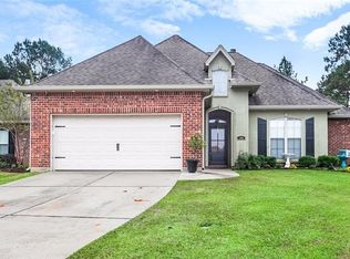 369 Brown Thrasher Loop S, Madisonville, LA 70447