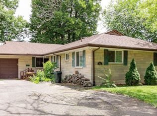 912 N Warwick Rd, Muncie, IN 47304