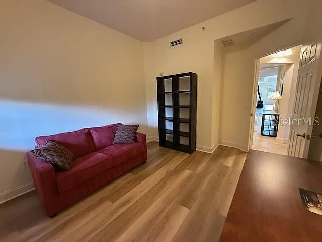 7710 Lake Vista Ct #302 — Photo 29