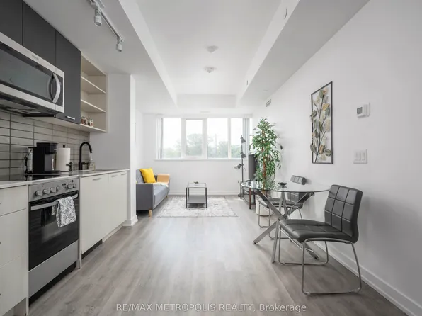 2300 Saint Clair Ave W #307, Toronto, ON M6N 1K8