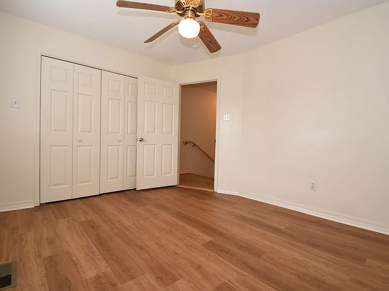207 N Homer St — Photo 8