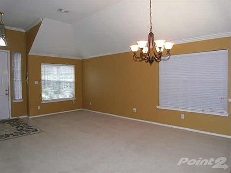 2nd image of 5761 Crestwood Ln