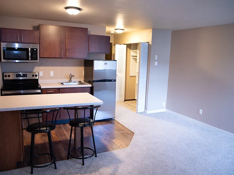 Courtyard Apartments — Photo 22