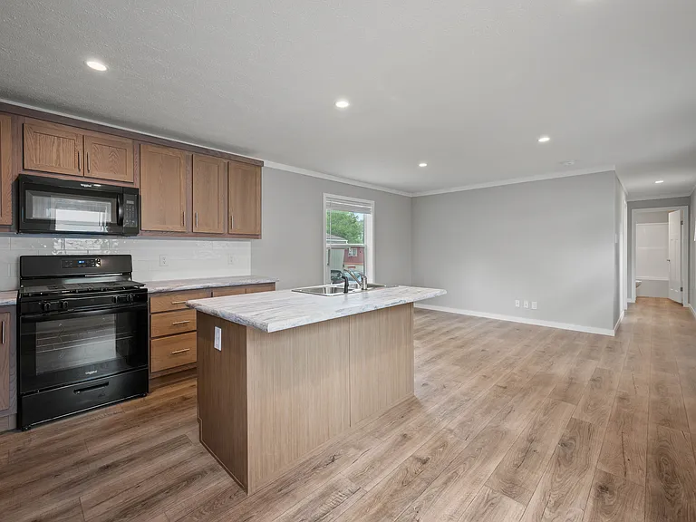 344 I Rd — Photo 2