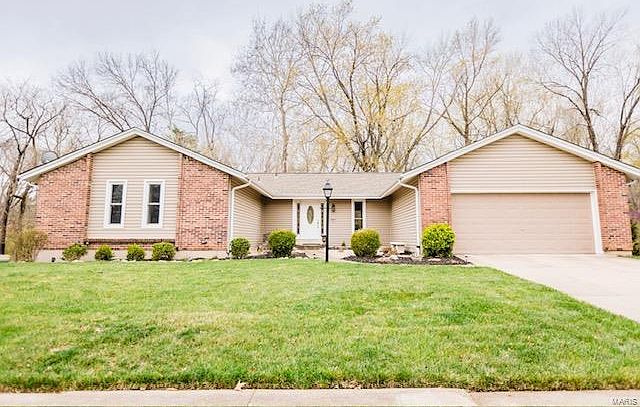 1st image of 853 Gardenway Dr