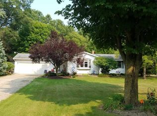 8424 S 192nd Ave, Holton, MI 49425