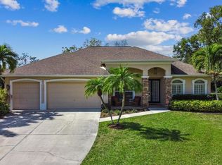 6887 Highland Park Cir, Fort Myers, FL 33966