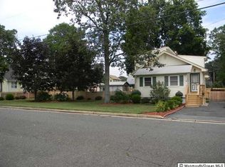 1016 Glenn St, Wall Township, NJ 07719