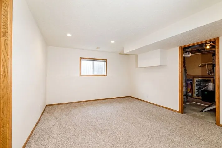 9 Parson Dr — Photo 14
