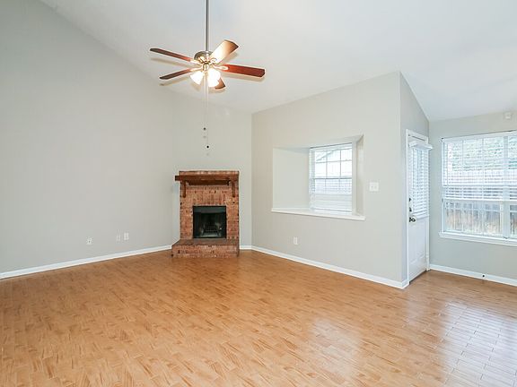 4th image of 10003 Tahoka Ln