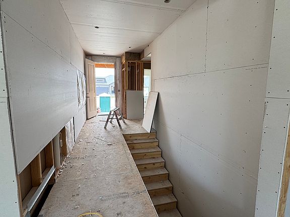 5th image of 1862 N Mantle Way #418