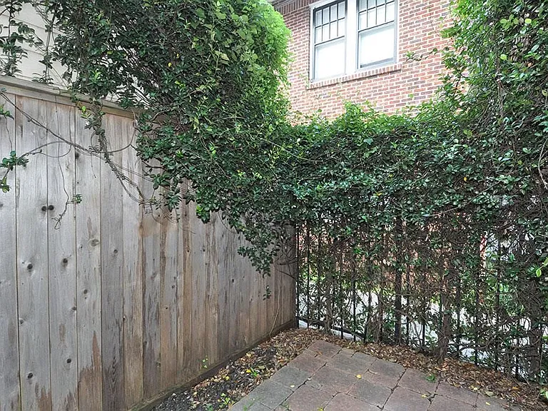 1412 Alabama St — Photo 28
