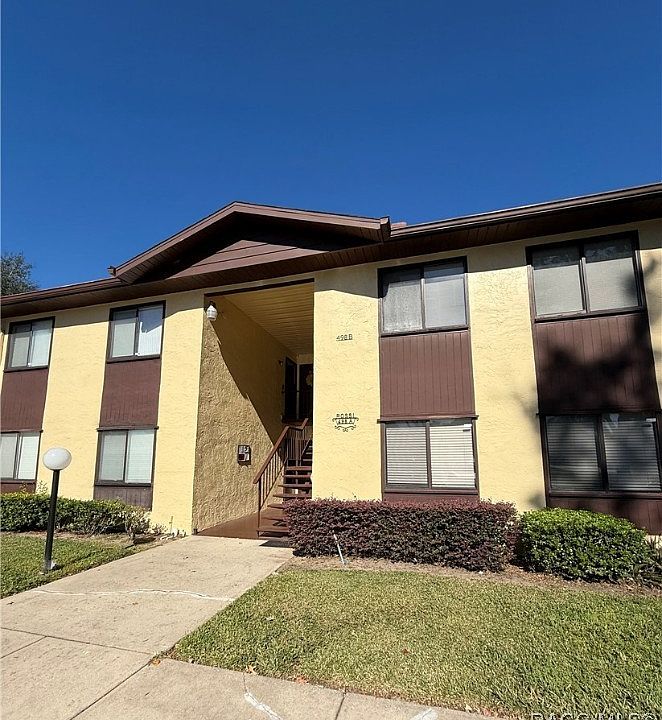 1st image of 498 Bahia Cir #A