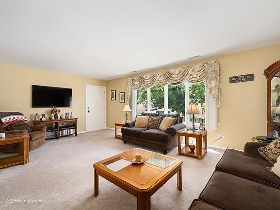 4th image of 7294 W Diversey Ave #2