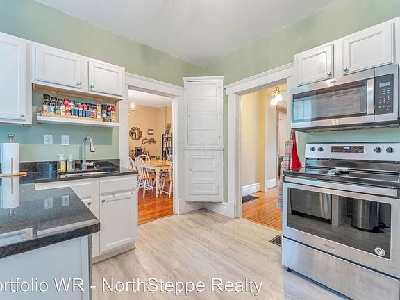3rd image of 1497 Belmont Ave #17563780