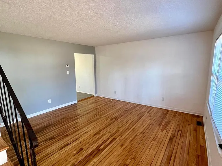 Lupton Flats — Photo 6