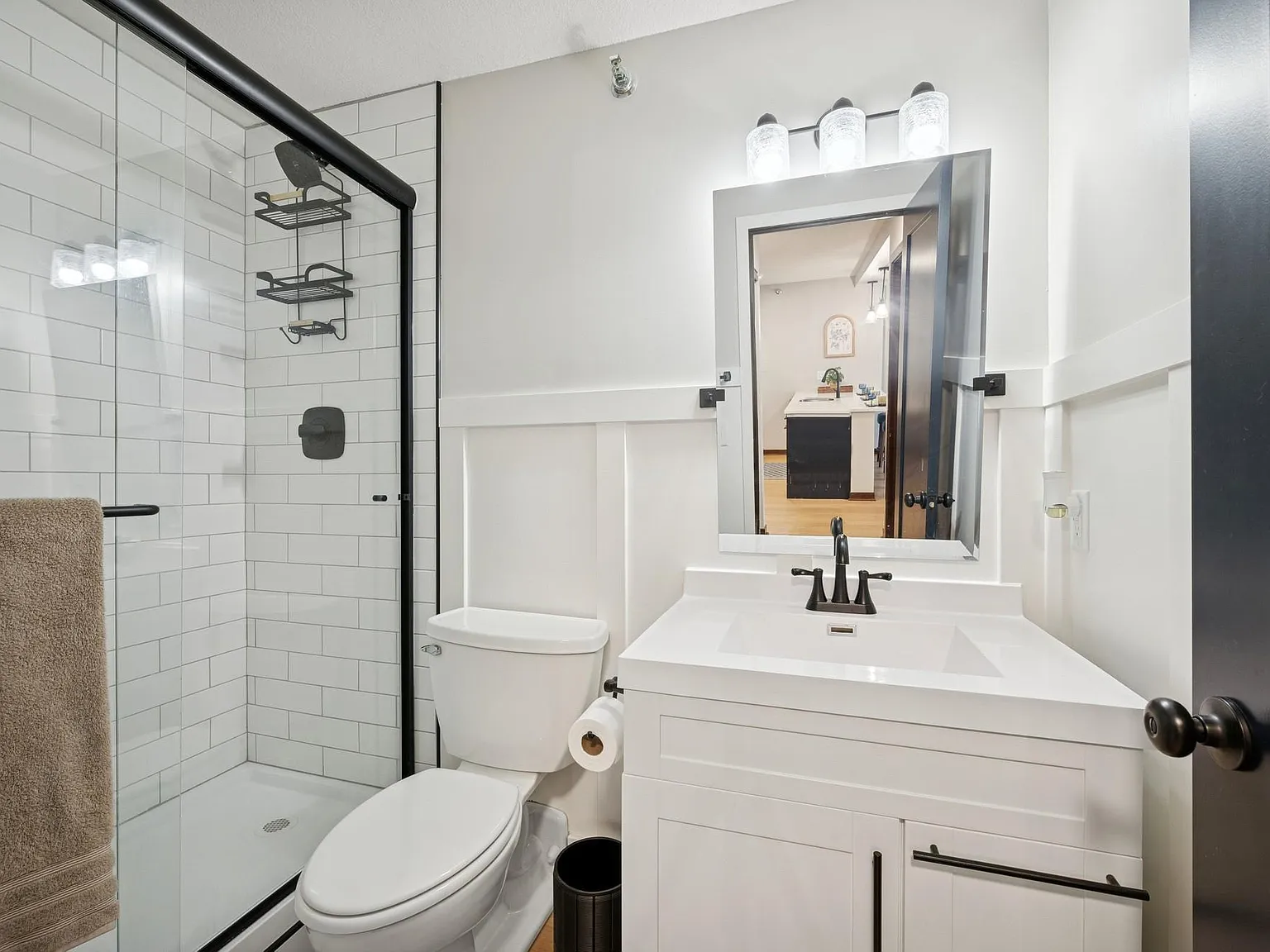 1 bed, 1.0 bath, 640 sqft, $1,595 — Photo 3