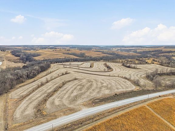 5th image of 24699 Rains Ave