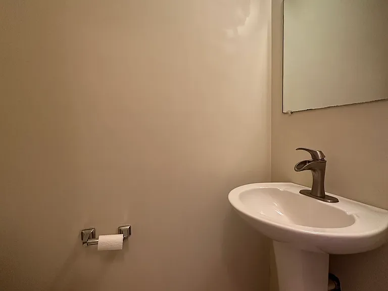 114 Millview Ct — Photo 8