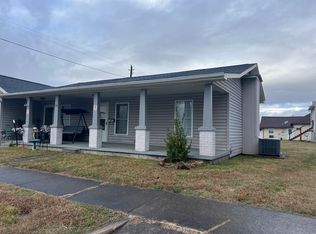 714 Oak St #A & B, Kingsport, TN 37660
