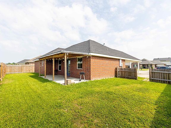 3rd image of 285 Gabreten Ln