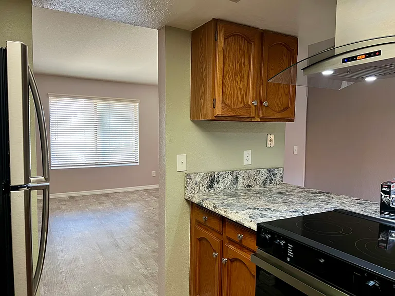 1402 E Guadalupe Rd #257 — Photo 9